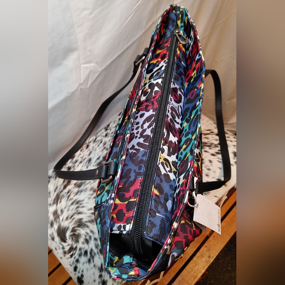 Sakroots Artist Circle Metro Tote Multi-Colored Leopard Style Print NWT - Picture 11 of 16